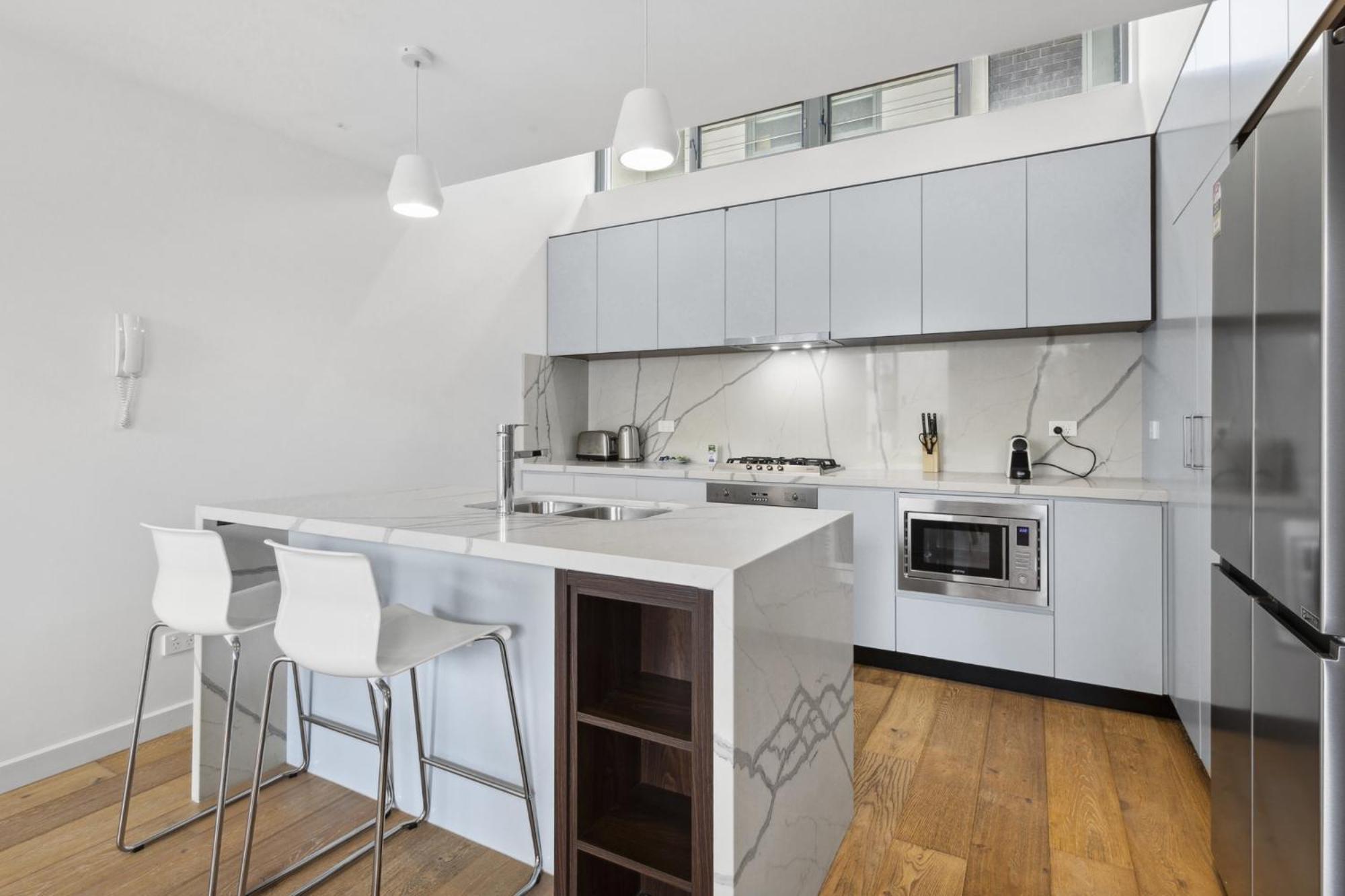 Holiday home Bright & Modern 3-bed Townhouse In Rosebery Sydney